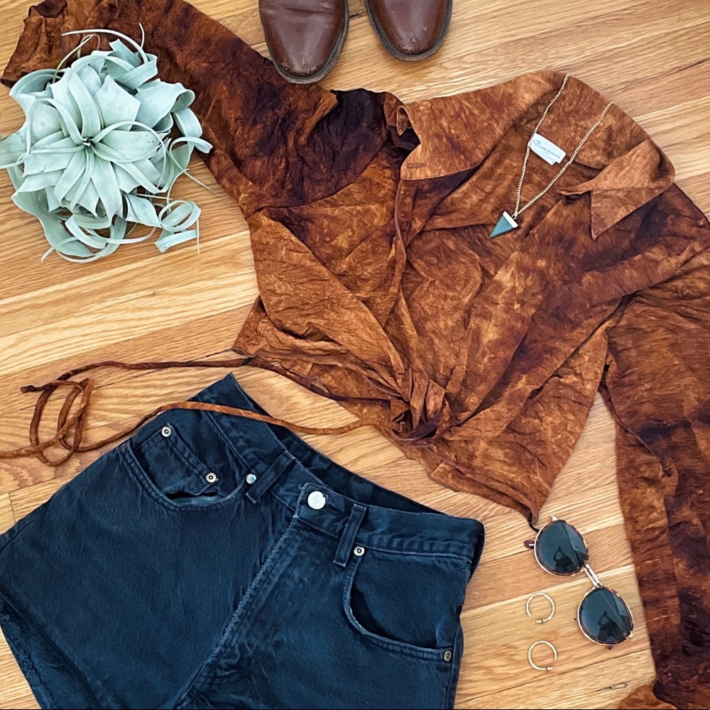 Beautiful vintage wrap top